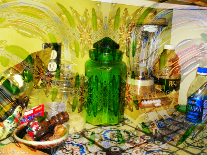 Kitchen_Counter.jpg - 323630 Bytes